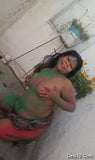 Sale ke bibi ne holi me video bnaya snapshot 3