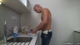 Sesso bollente in cucina con una procace paffuta snapshot 2