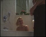 Von der Badewanne ins Ehebett gefickt snapshot 8