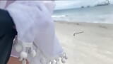 Rondborstige milf heeft me direct op het strand gemolken snapshot 4