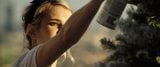 Emma Roberts - „klub miliardera chłopca” 03 snapshot 2