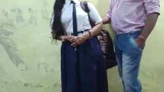 Padane Ja Rahi Gau Ki Ladaki Ko Pakad Kr Chod Diya: Indian ...