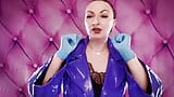 Asmr Video - Sexy zvuk s Aryou Grander - Modré nitrilové rukavice fetiš detailní video snapshot 10