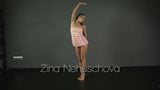 Zina Nehuschova - nena rubia super flexible snapshot 1