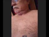 Abuelo chileno masturbándose cachondo snapshot 1