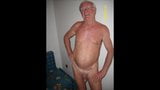 Opa thuis nudisten snapshot 20