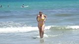 ESE BIKINI AMARILLO CON LINDAS TETOTAS Y CULO snapshot 10