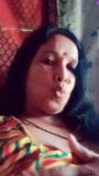 Aunty video calling snapshot 6