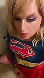 Bezwstydny Sissy Supergirl Jerks Off na Snapchat. snapshot 8