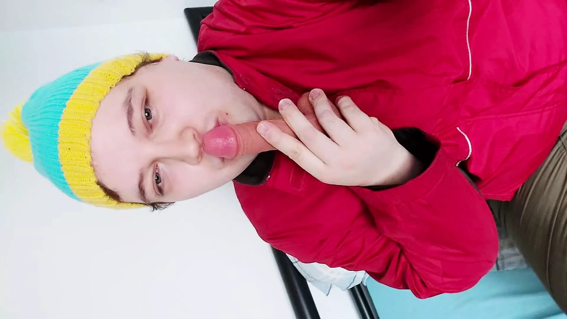 Eric Cartman folla un consolador | xHamster