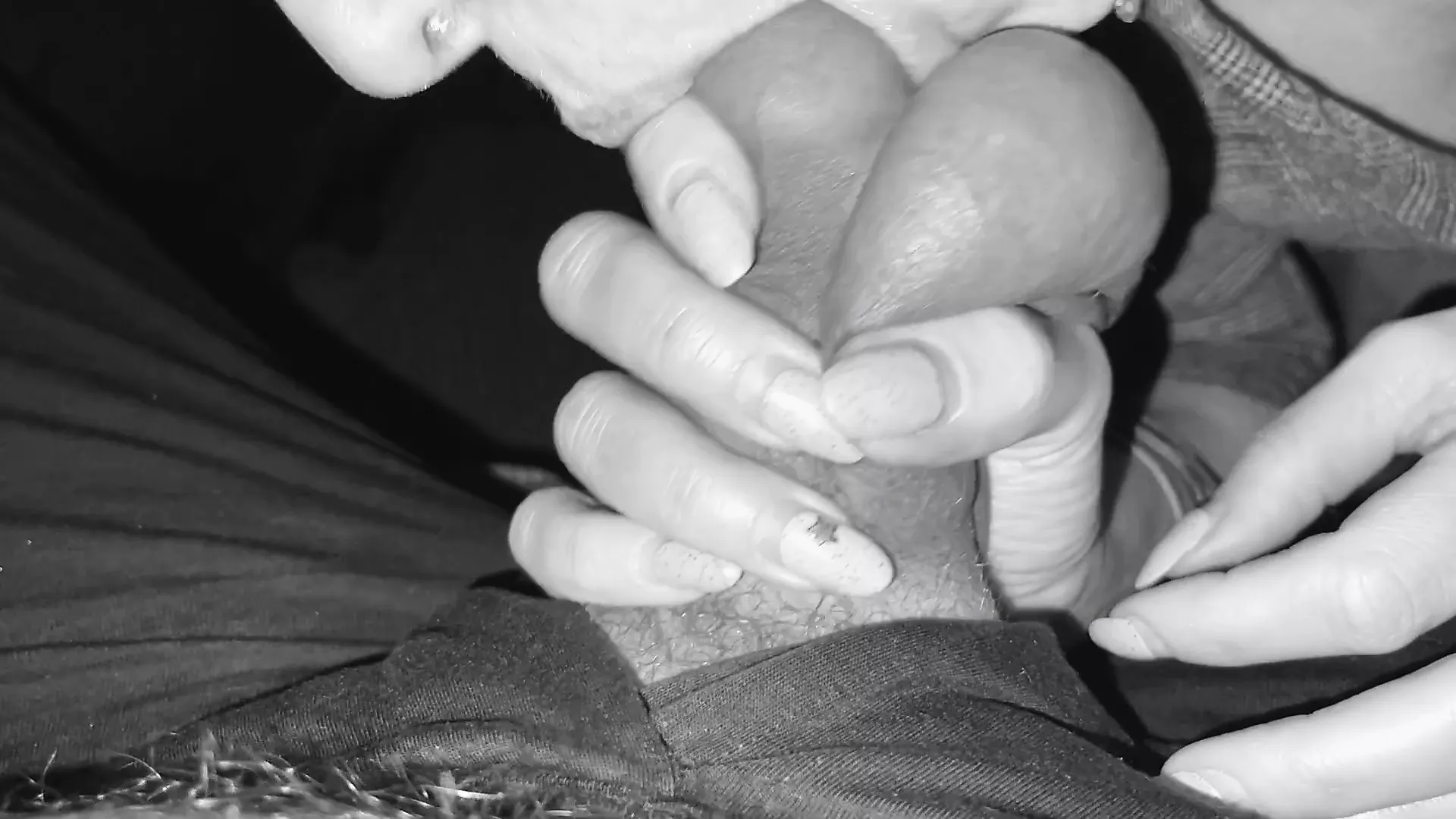 Sucking Big Balls: Free Comic HD Porn Video f7 | xHamster