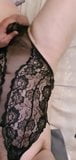 Sissy lingerie nera con un piccolo cazzo snapshot 9