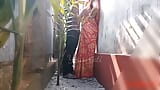 Cheating Desi bhabhi outdoor sex in open, Outdoor sex husband wife hot, clear Hindi voice snapshot 3