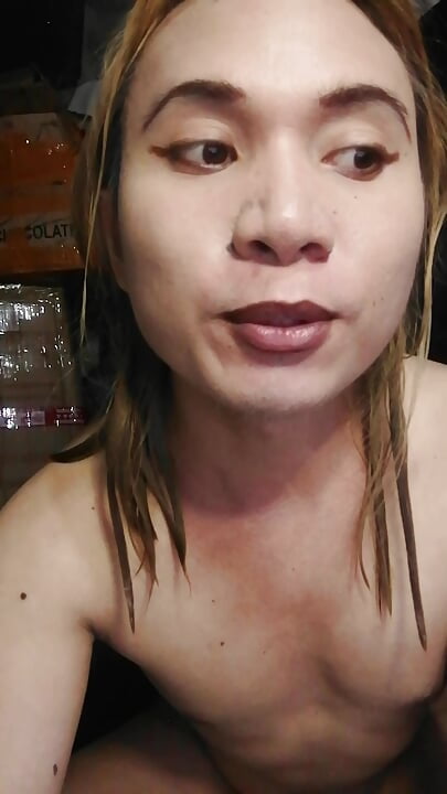 Jakol ako ng nag iisa kahit wala pa ang daddy na mag fuck sa akin ng hard