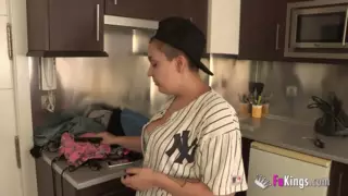 Jordi ENP scopa duro e sculaccia una ragazza che vuole fargli un ...