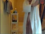 Opa im Badezimmer snapshot 7