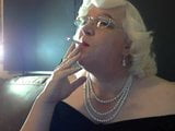 Elegant Smoking snapshot 9