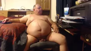 Naked Mature Chubby Man: Gay Masturbation Porn | xHamster
