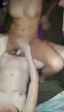 2 sletten en een dubbele dildo snapshot 4