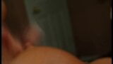 Peter North faz sexo suado com johnni black (facial pesado) snapshot 9