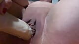 Close up - masturbasi memek super becek pakai dildo snapshot 5