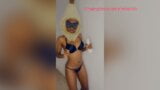 Banana menina lambendo vibrador de 8 polegadas snapshot 3