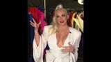 Christina aguilera payudara pada malam tahun baru snapshot 12