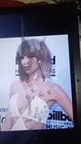 Taylor Swift (homenaje con leche) snapshot 5