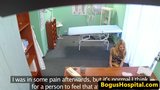 Doktor Muschi leckt Patienten, um Orgasmus zu überprüfen snapshot 5