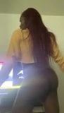 Big booty Chocolate Tranny Shaking Ass  snapshot 3