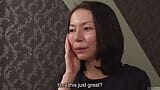 Зрелая японская жена поет шаловливое караоке и занимается сексом snapshot 3