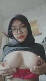 Malay slut strikes again snapshot 3