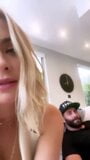 Ashley Benson. Vidéo selfie sexy, expose le téton snapshot 7