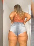 BBW in DENIM SHORTS(SUPER SEXY PAWG) snapshot 2