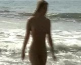 Nuda in pubblico (ragazza da spiaggia Yvonne) snapshot 14