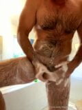 Ducha para el mejor papi musculoso snapshot 7