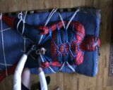 Spiderman recibe un ordeño snapshot 7