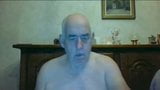 Abuelo golpe en webcam snapshot 2