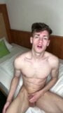 Sexy twink jongen aftrekken snapshot 6