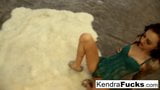 Hete dubbele pijpbeurt met twee sperma -hongerige babes snapshot 7