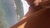 Baise en public sur la plage snapshot 4