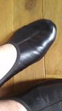 Black leather gymnastic slippers snapshot 8