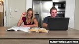 RealityKings - скрытный секс - Chad Rockwell, Christen Courtney snapshot 3