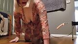 Taylor verses machine long dildo snapshot 10