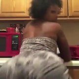 Big ol booty twerking in dress snapshot 1