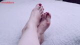 Dibujé mis pies suaves y hermosos para ti. snapshot 2