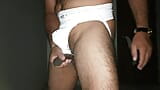 Grande enorme sexy caliente culo chico en sexy tanga jockstrap masturbándose y temblando culo snapshot 15