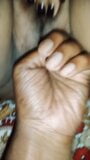 Die Muschi meiner Desi-Freundin fingern - sie hat es genossen snapshot 4