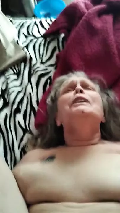 Free watch & Download Granny on her back getting fucked PT1