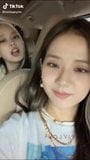 Jisoo a Jennie snapshot 1